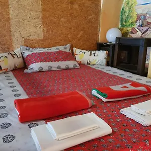 Flat Nirmala Studio-shop Appartamento Milano